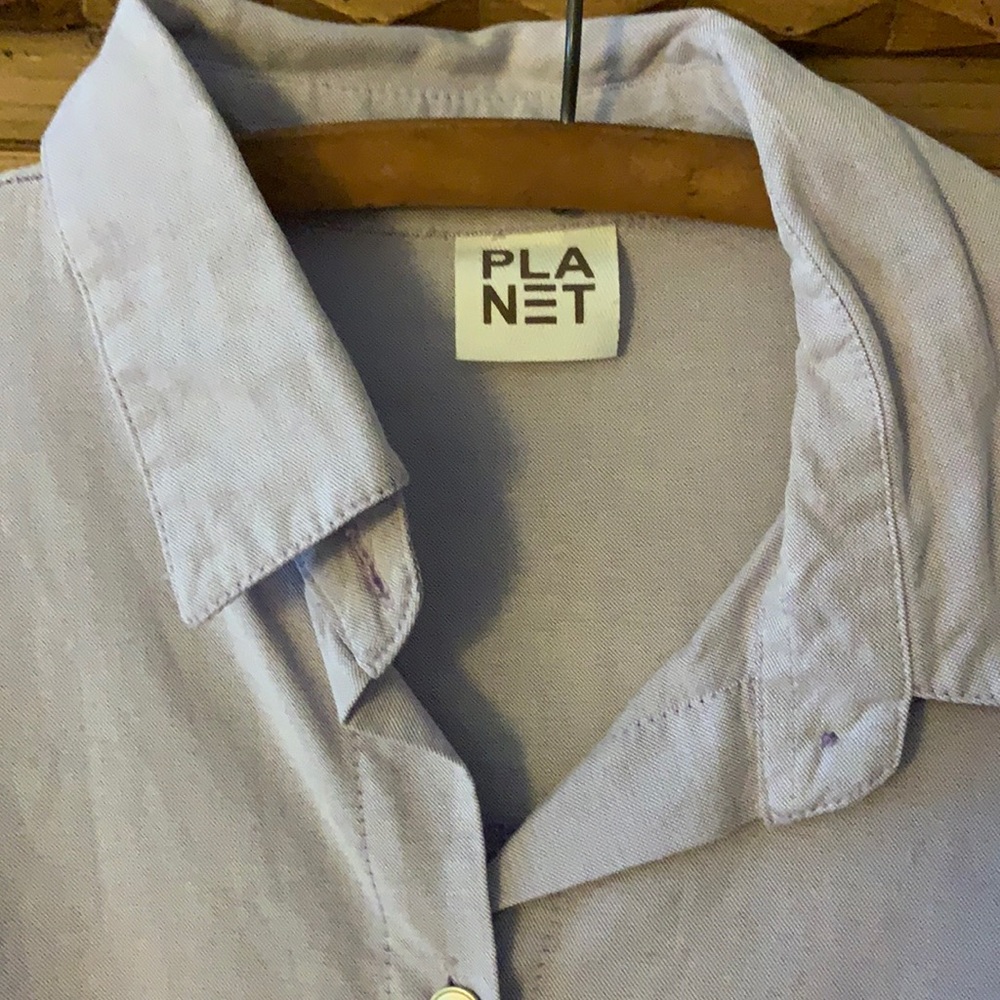 Women’s shirt. From Planet.